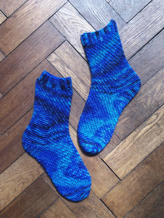 Crochet Pattern - Fallen Leaves Socks - PRINT