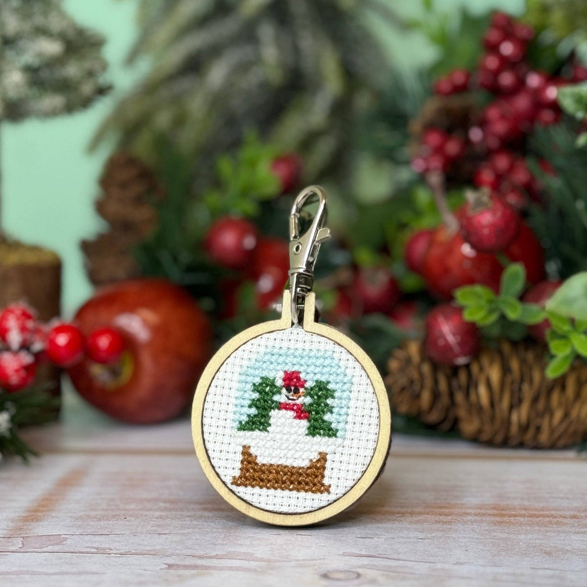 Snowglobe Mini Matchbox Christmas Cross Stitch Kit (with keyring)