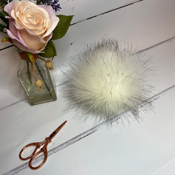 Pom Poms image 23