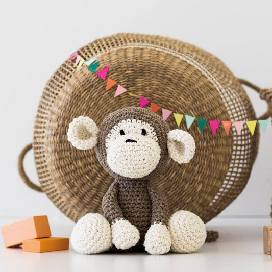 Hoooked - DIY Crochet Kit Mace the Monkey
