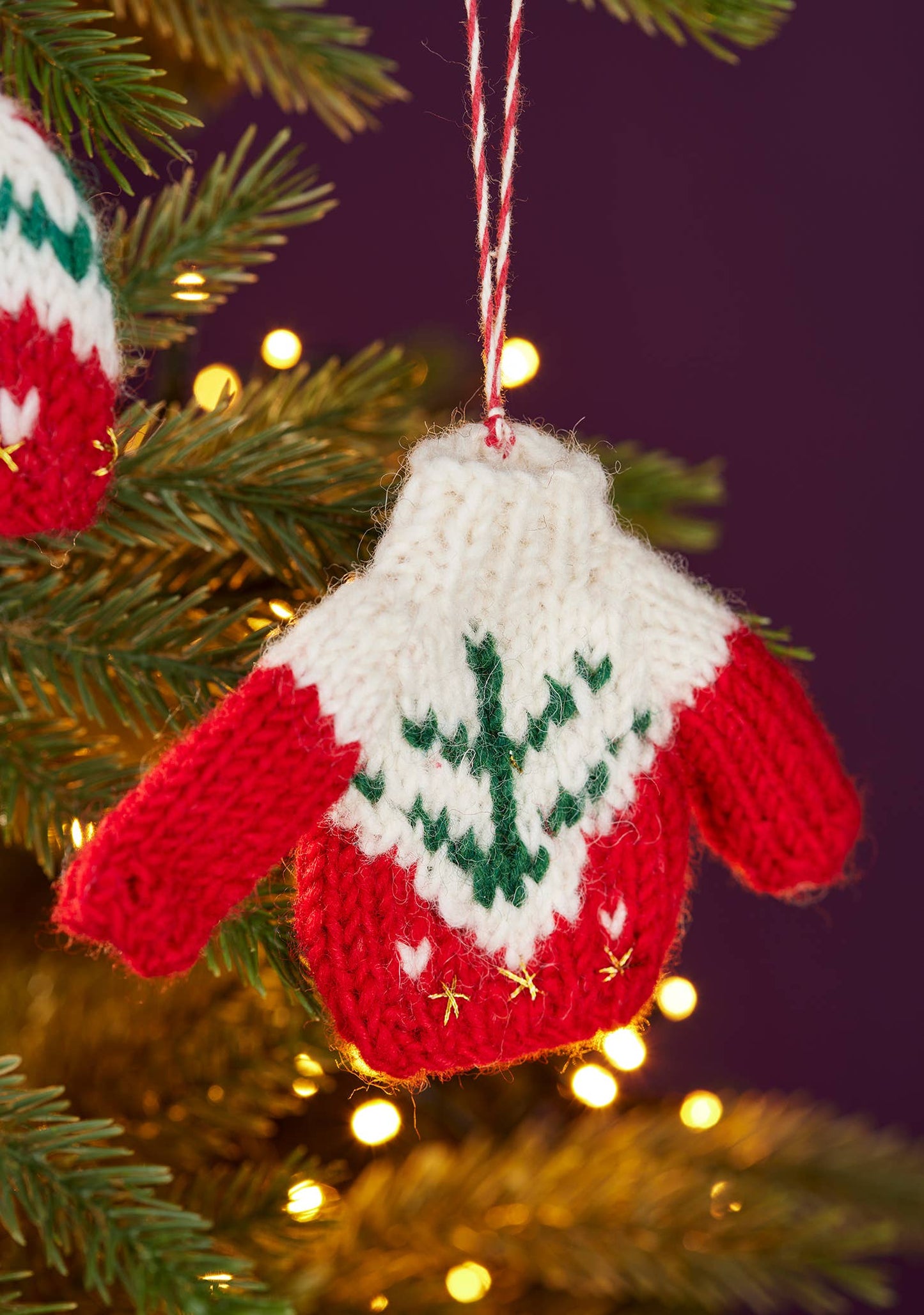 Set of 3 Knitted Winter Woolies Red