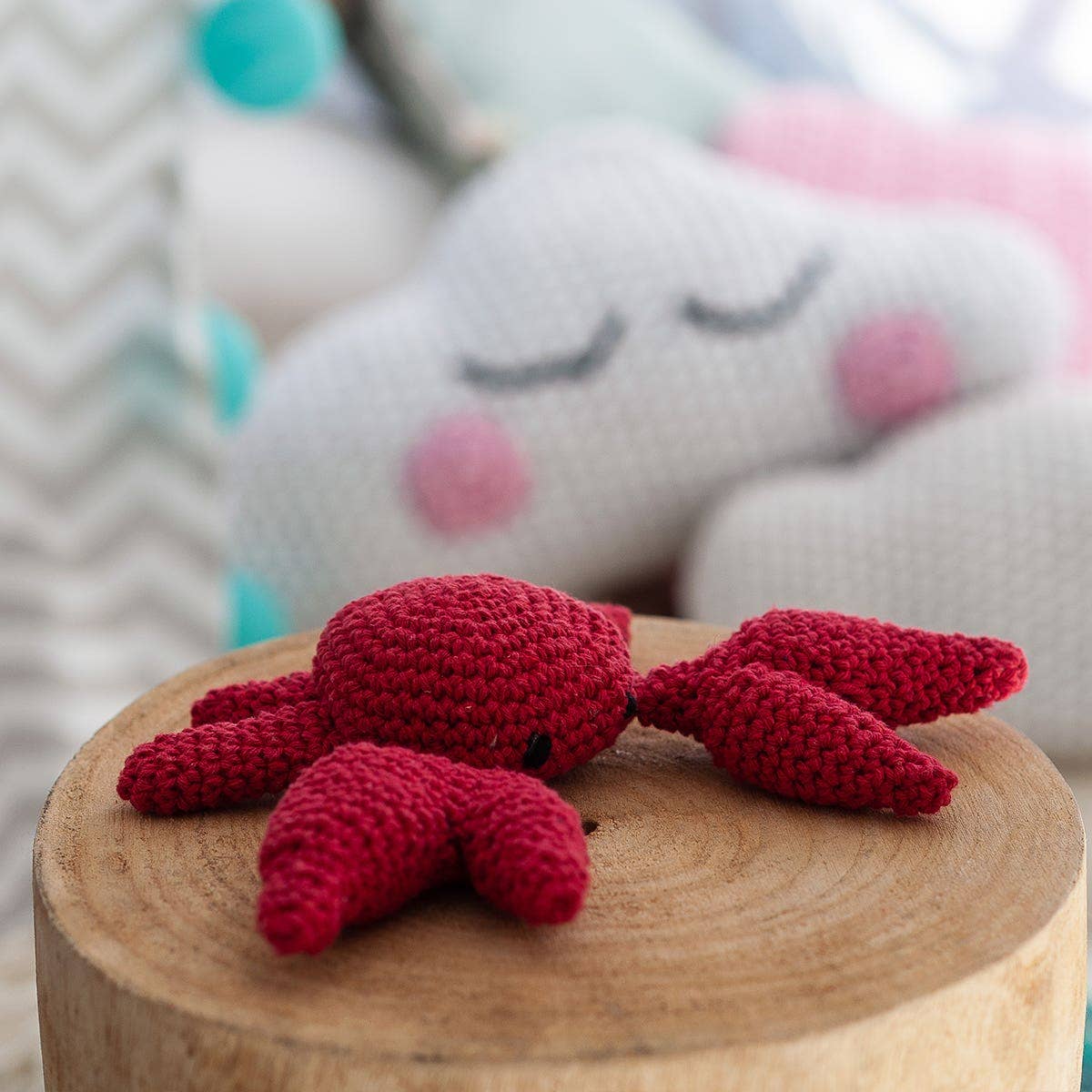 Hoooked - DIY Crochet Kit Toby the Crab