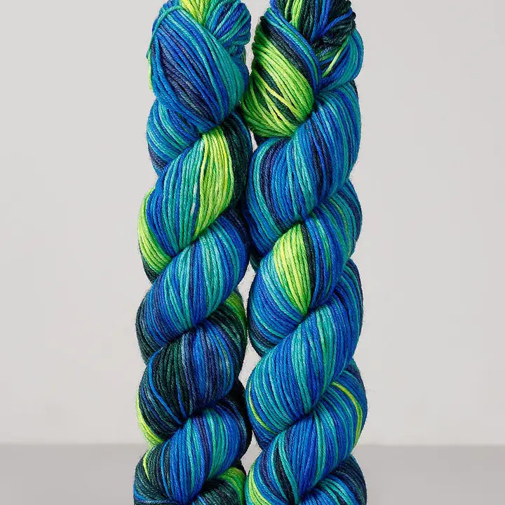 Urth Yarns Echoes Fingering