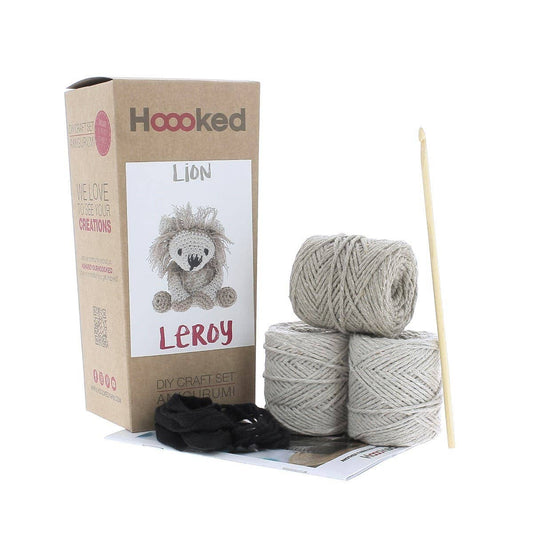 Hoooked - DIY Crochet Kit Leroy the Lion