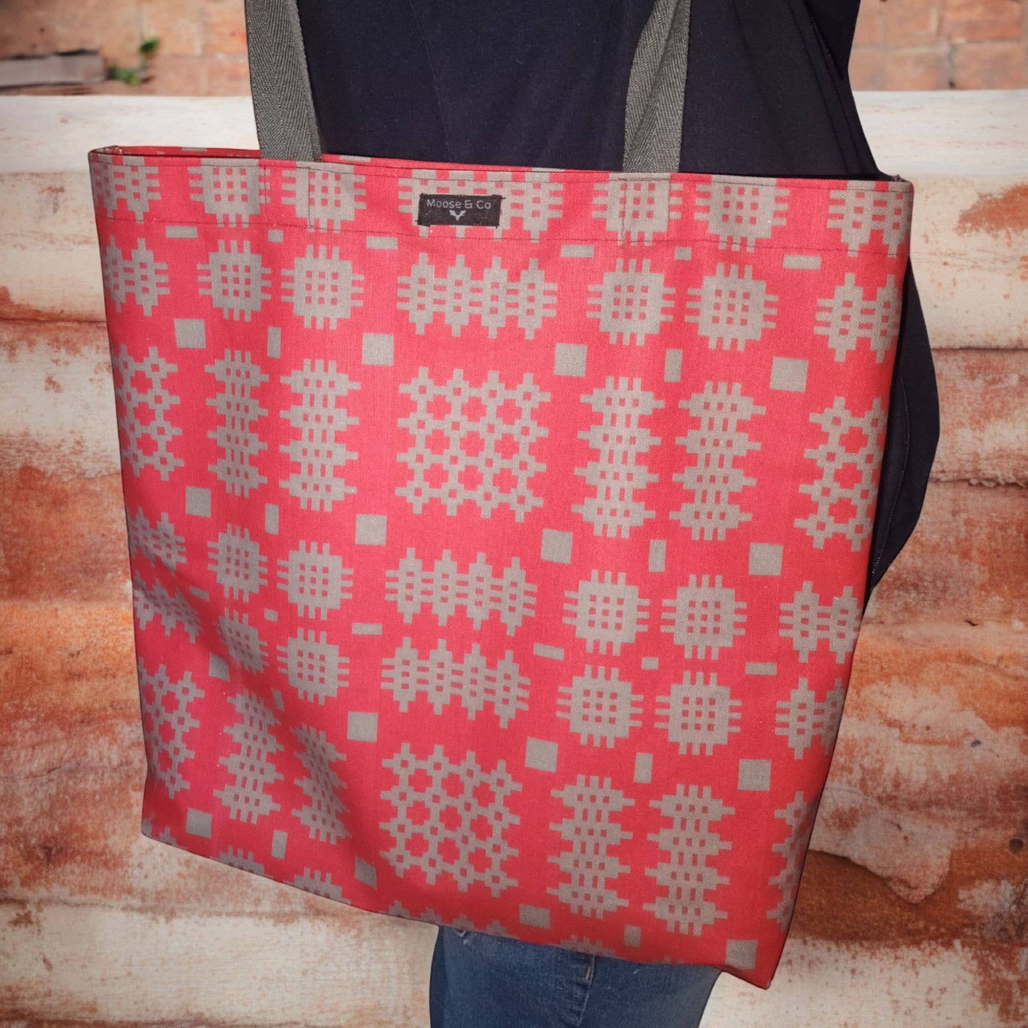 Red Welsh tapestry blanket design Tote Bag