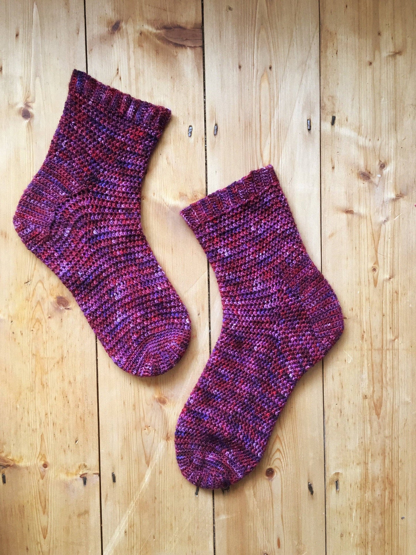 Crochet Pattern - Trillium Socks - PRINT