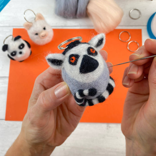 Needle Felting Kit, Mini Pets 2