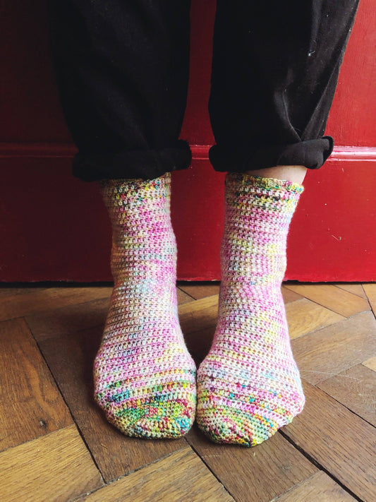 Crochet Pattern - Apricity Socks - PRINT