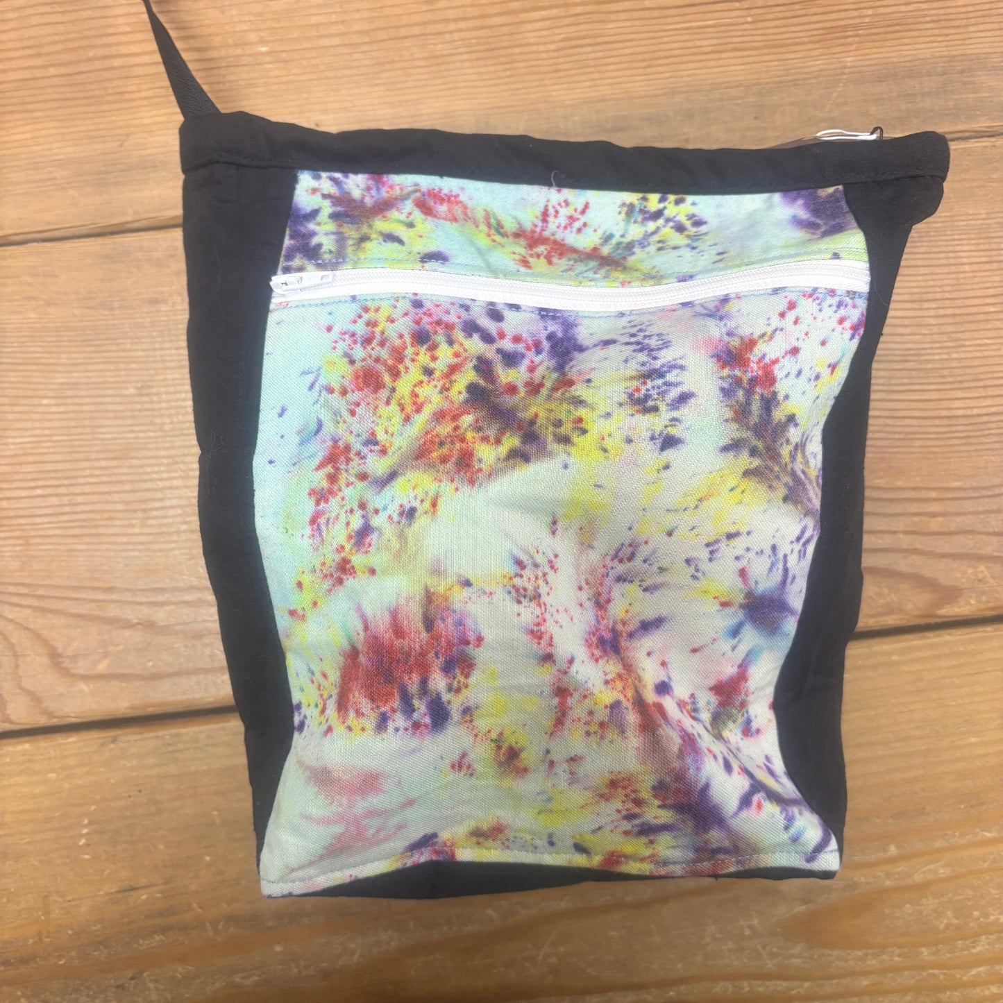 Hand Dyed Zipped Project bag | Abercairn Yarns