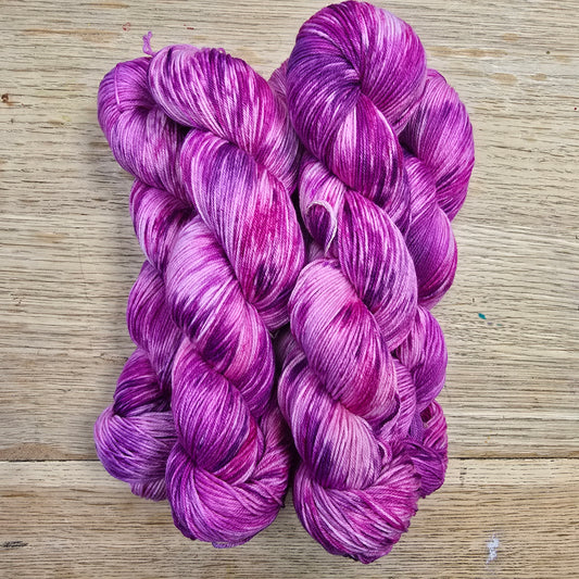 Santes Dwynwen Merino 4ply