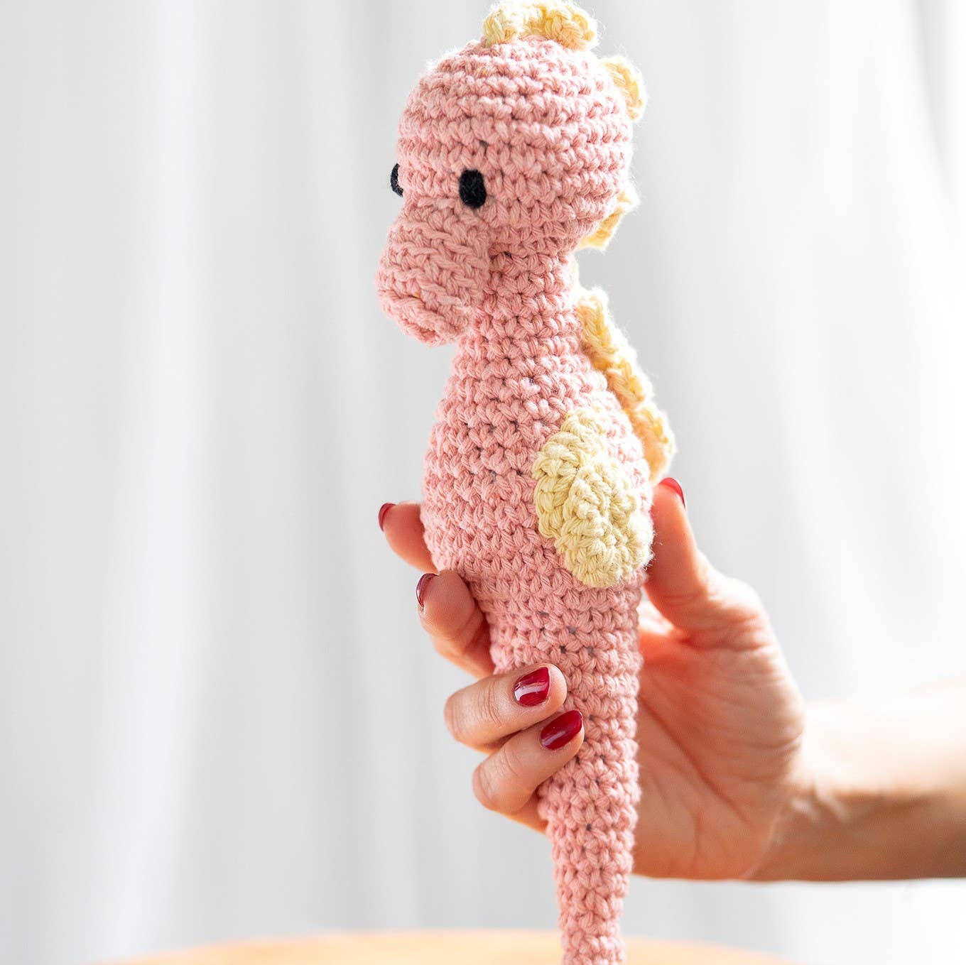 Hoooked - DIY Crochet Kit Bubbles the Seahorse