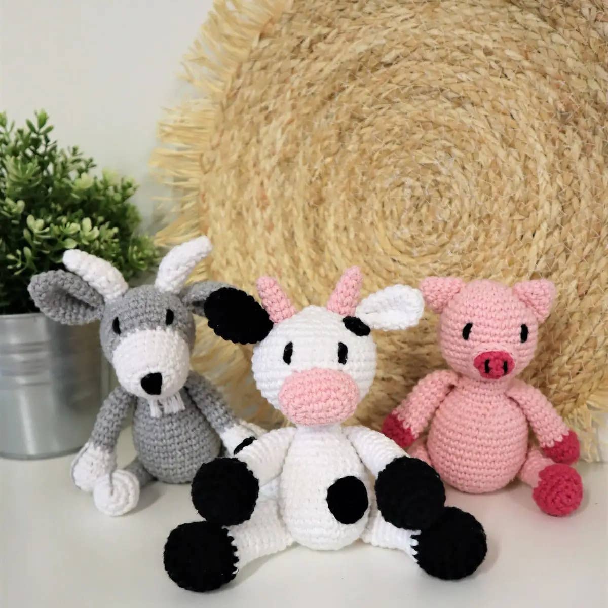 Hoooked - DIY Crochet Kit Farm Friends