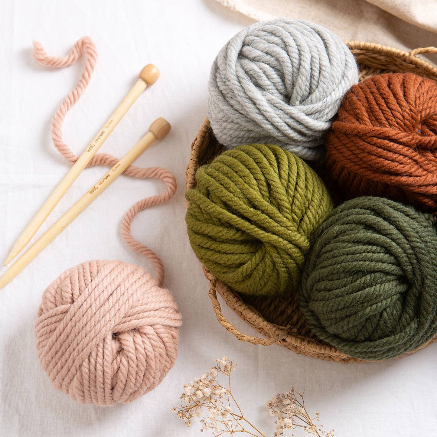 The Jumbo Yarn 100g Ball 100% Wool