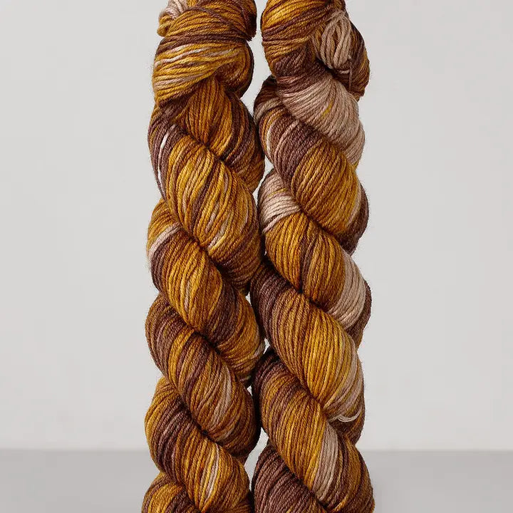 Urth Yarns Echoes Fingering