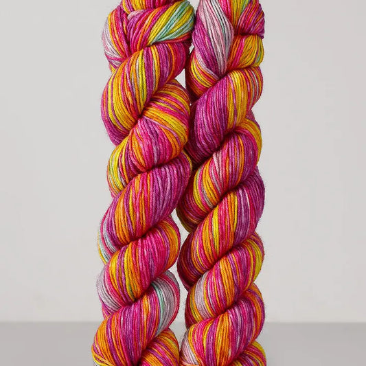 Urth Yarns Echoes Fingering