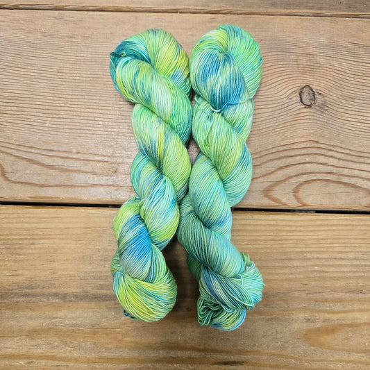 Twist of Lime Merino Singles image 0