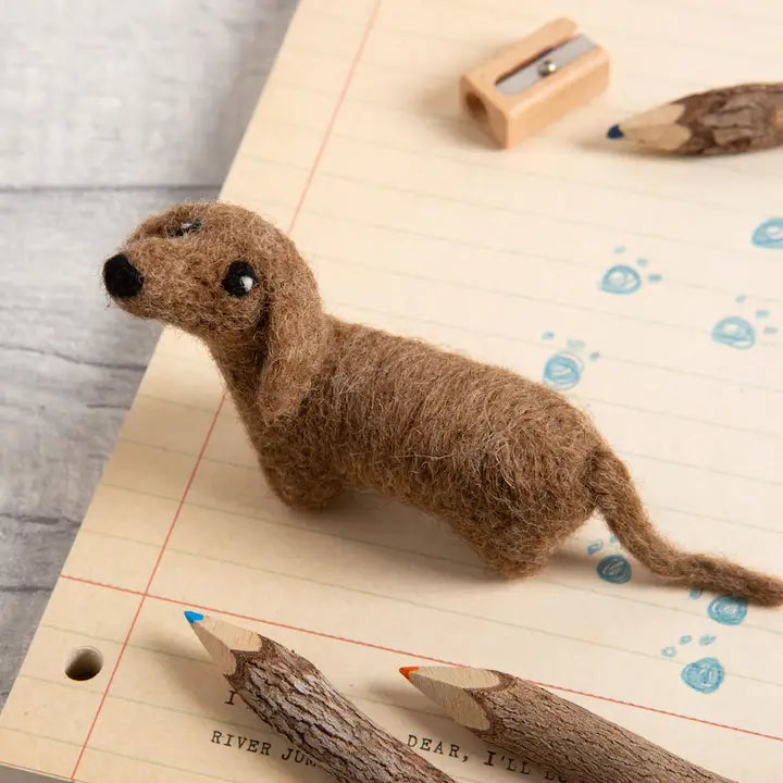 Dachshund Mini Needle Felting Kit