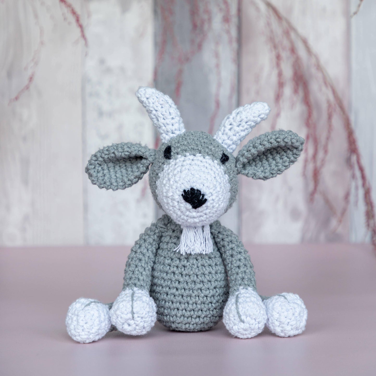 Hoooked - DIY Crochet Kit Giorgio the Goat