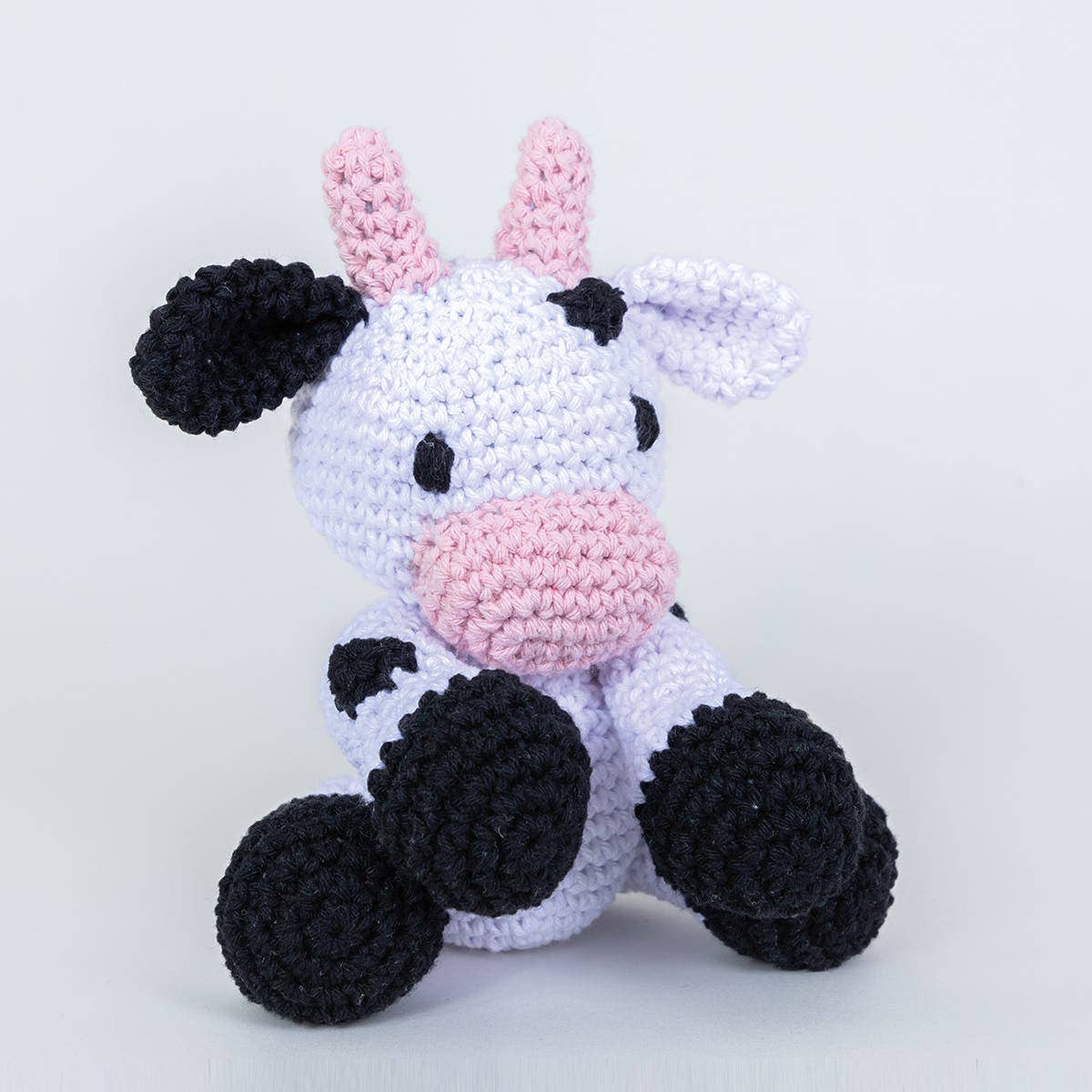 Hoooked - DIY Crochet Kit Kirby the Cow